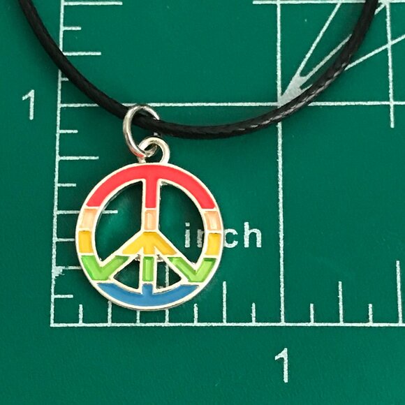 Peace Sign Pendant Choker Necklace Black Cord 16-18" Rainbow Hippie LGBT Retro - Picture 6 of 6